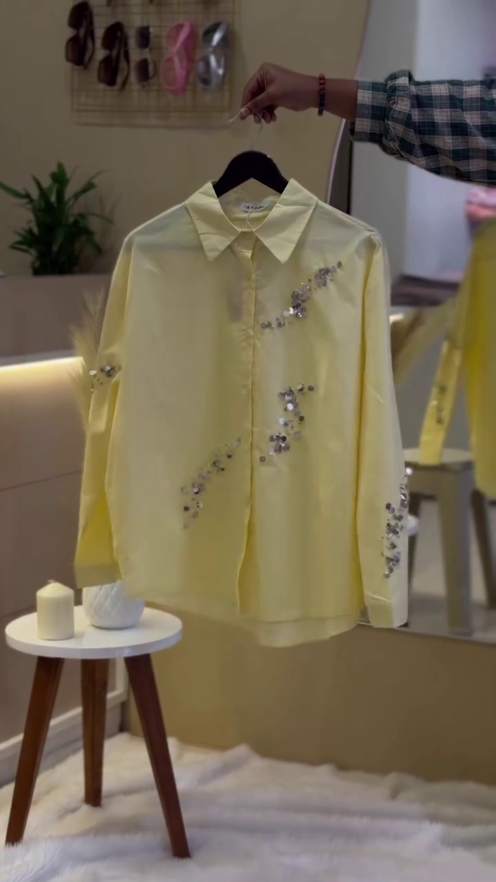 “Sparkle & Style: Sequined Embroidered Lapel Shirt with Jeans”