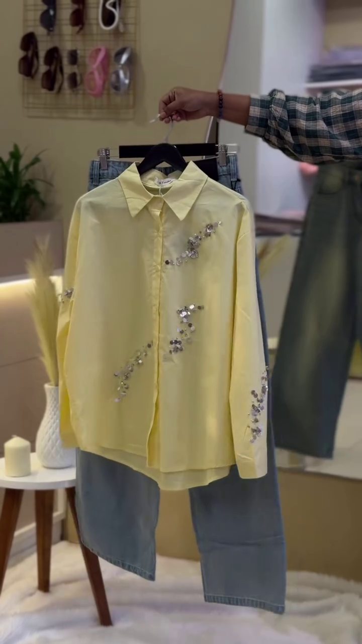 “Sparkle & Style: Sequined Embroidered Lapel Shirt with Jeans”