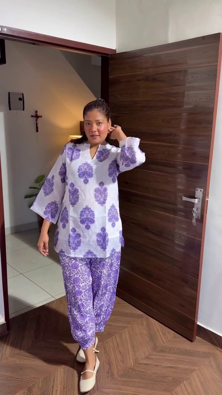 💜 Fresh & Feminine: Lavender Printed Comfort Set
