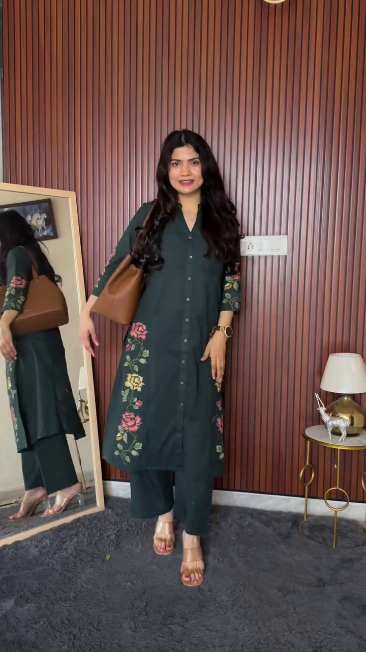 🖤 Classic Grace: Black Kurta