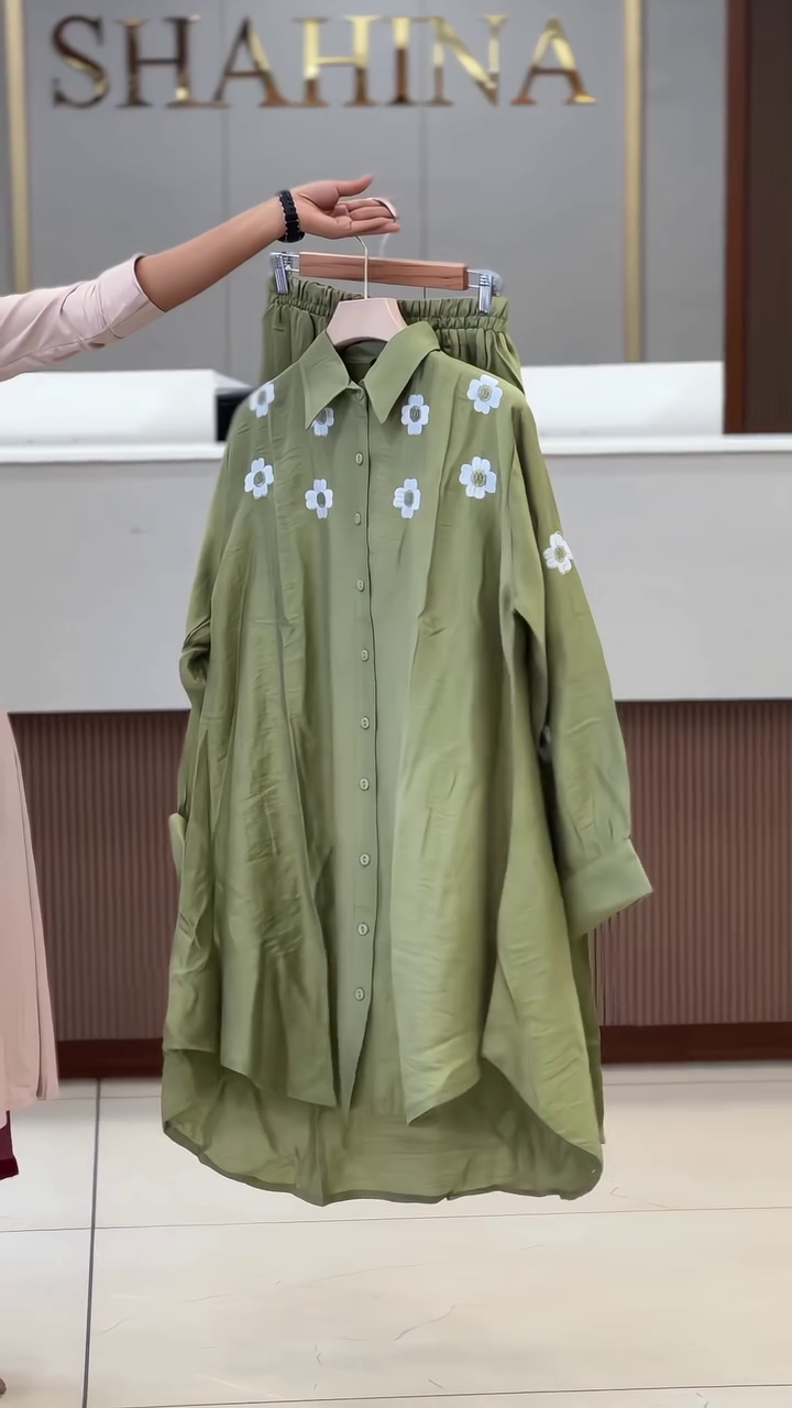 Elegant Brown Floral Embroidered Long Shirt with Palazzo – Timeless Ethnic Charm with Modern Detailing