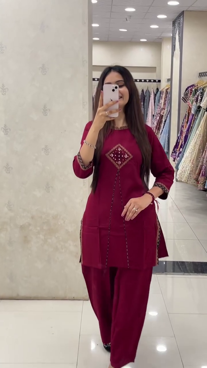 Chic Tunic Pant Co-Ord Set – Effortless Style for Every Occasion