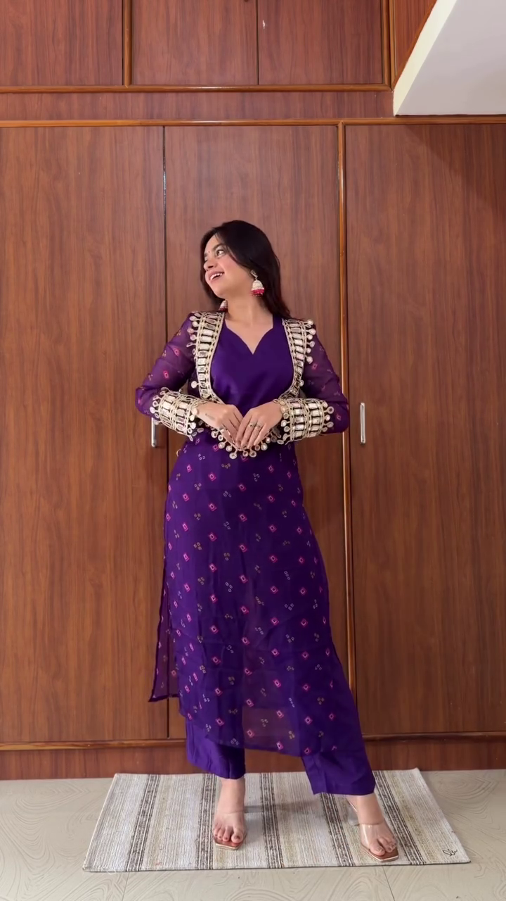 Purple 3-Piece Bustier Chiffon Set with Decorative Embroidery – Elegant Glamour with Modern Flair