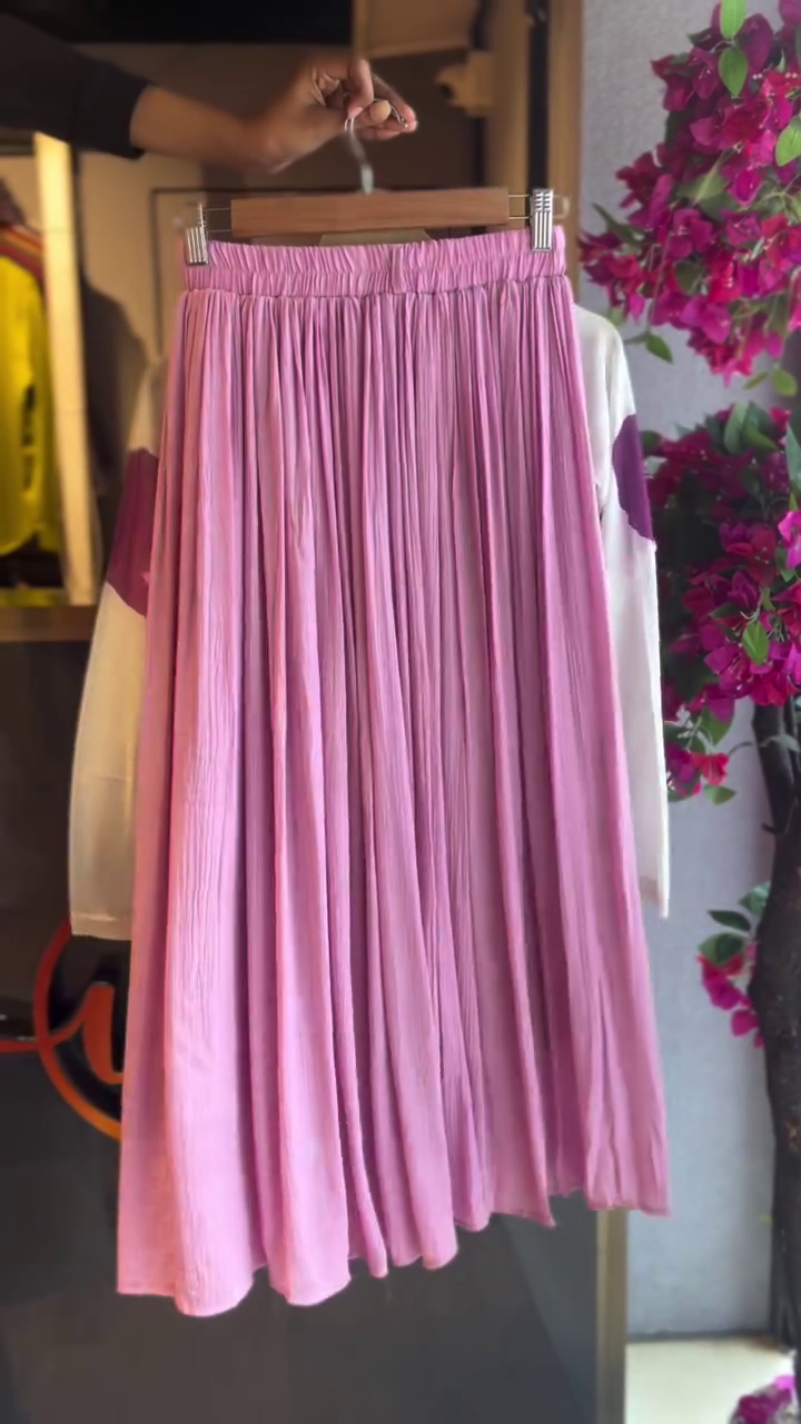 “Floral Elegance: Long-Sleeve Top with Pleated Skirt Co-Ord Set”