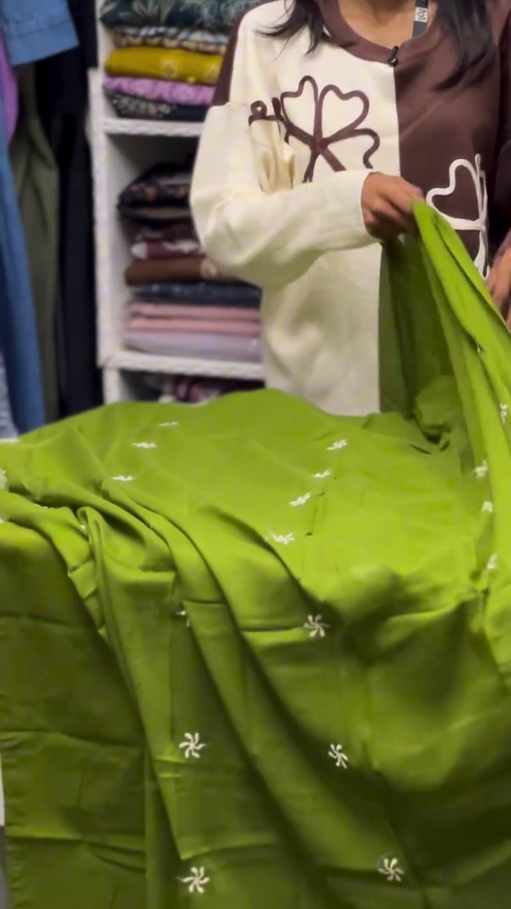 “Elegant Comfort: Green Embroidered Cotton Kurta Set”