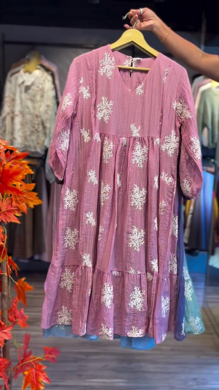 “Elegant Tradition: Green Embroidered Kurta”