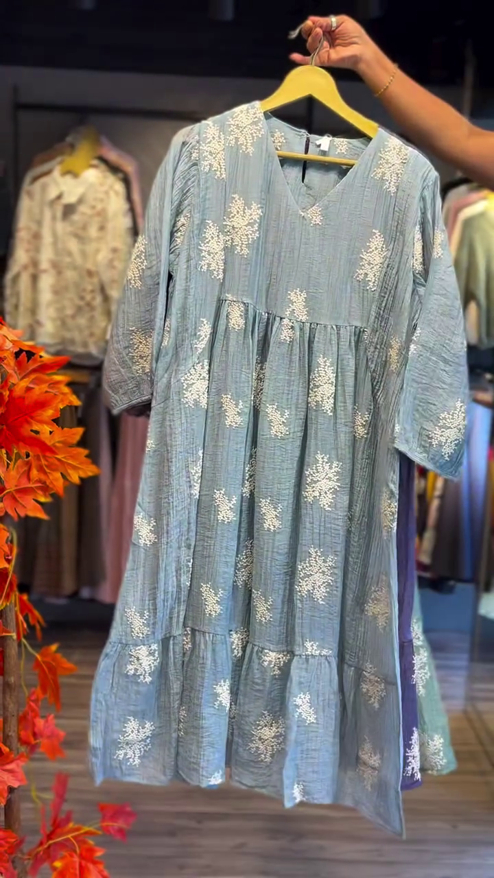 “Elegant Tradition: Green Embroidered Kurta”