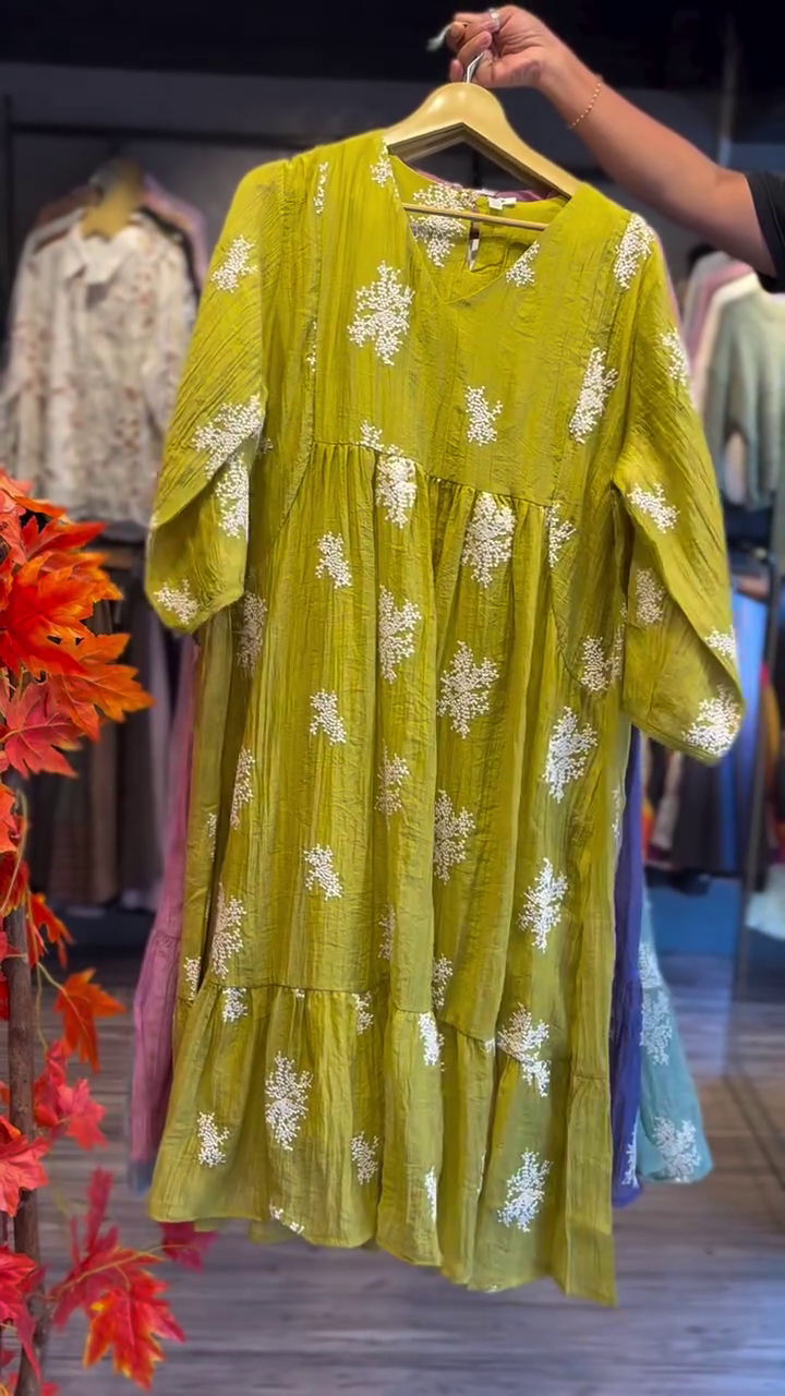 “Elegant Tradition: Green Embroidered Kurta”