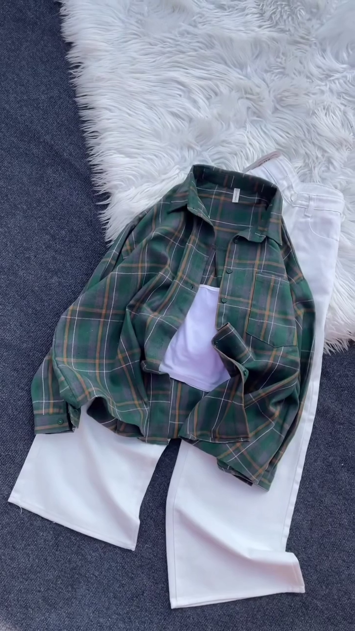 “Casual Comfort: Plaid Flannel Shirt with White Trousers”