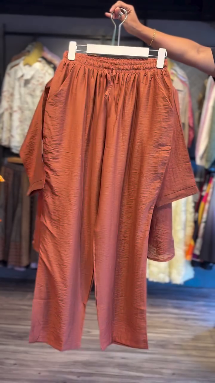 “Elegant Coordination: Floral Embroidered Tunic with Matching Trousers Set”