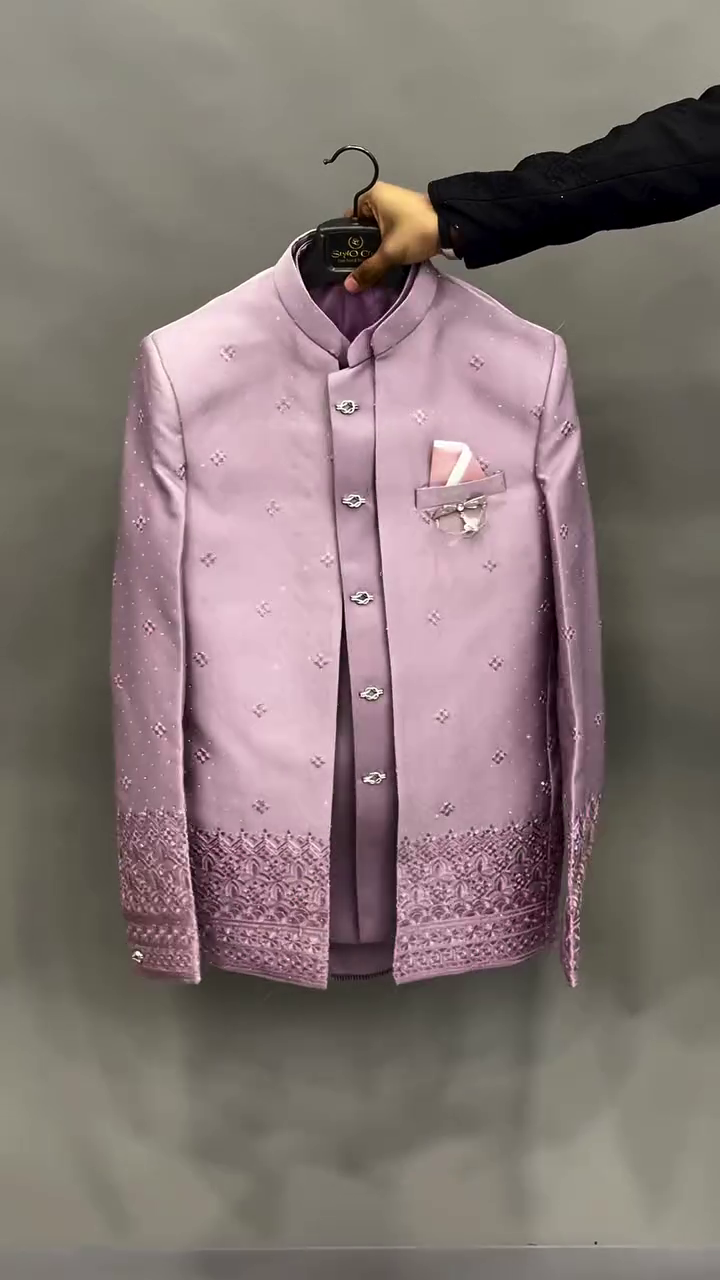 Royal Ivory Elegance: Premium Embroidered Indo-Western for Timeless Style 👑