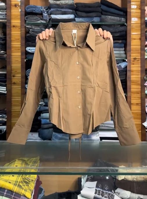 Timeless Wardrobe Essential: Women’s Long-Sleeved Solid Color Button-Down Shirt
