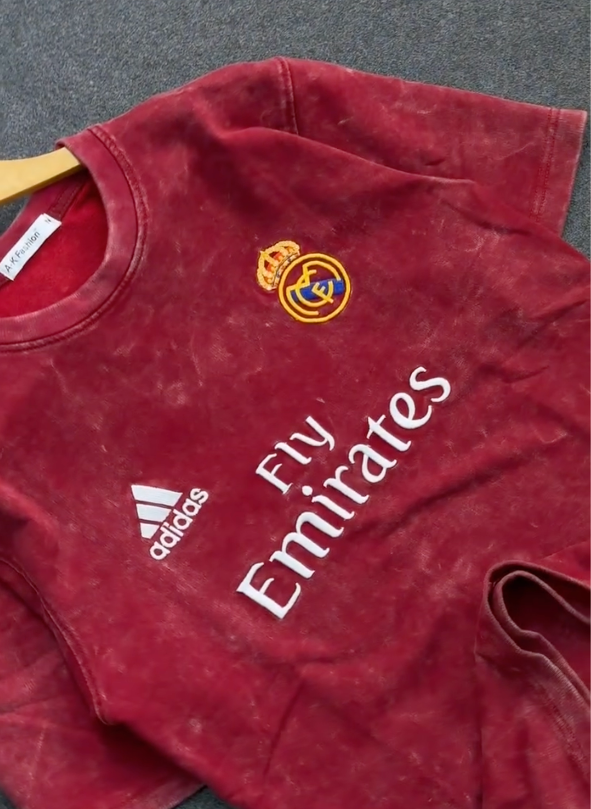 Real Madrid Heavy Cotton Acid Wash Drop Shoulder T-Shirt – Premium Street Style at Just ₹99!
