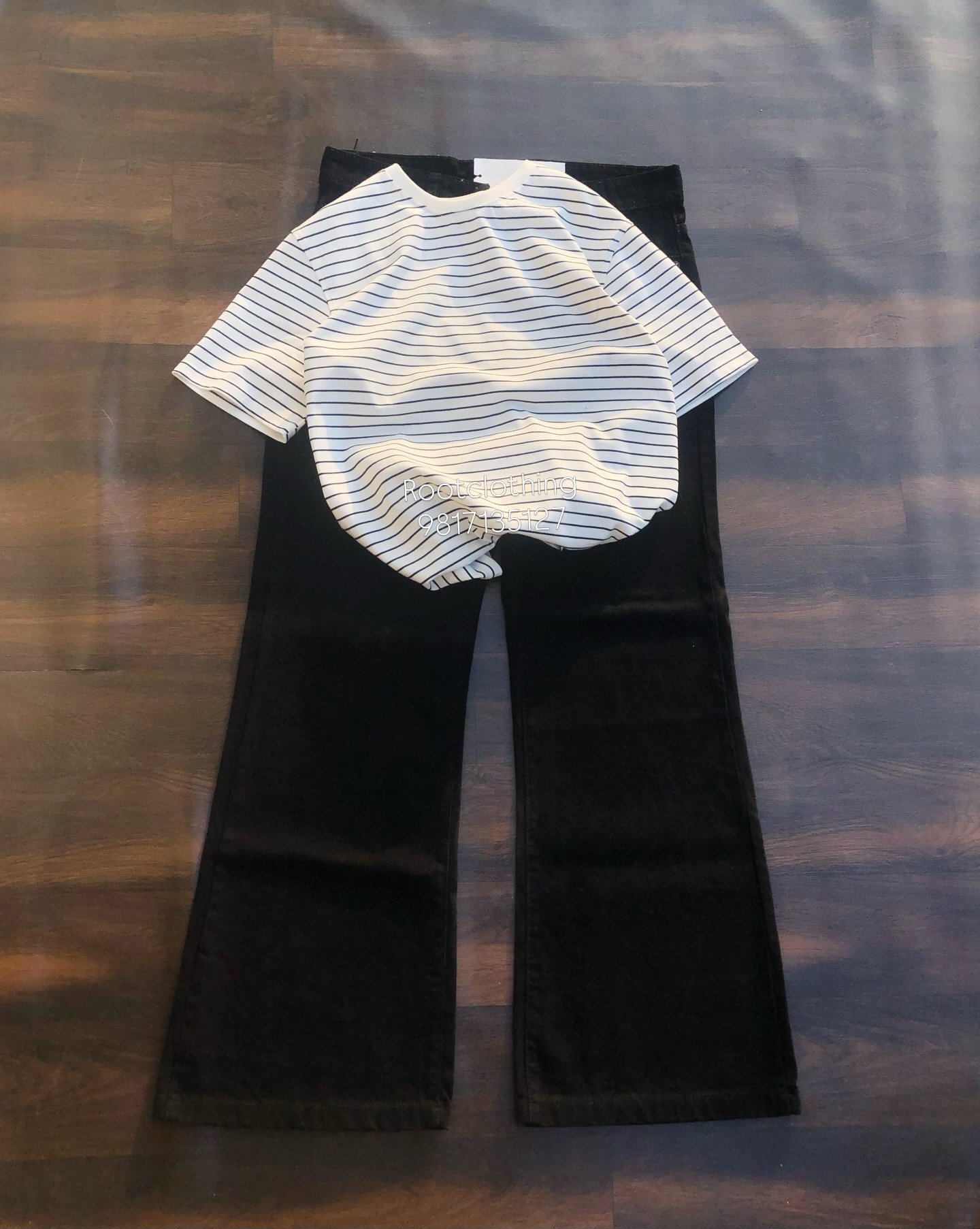 🌿 Effortless Street Style – “PARADISO of Nature” Oversized Tee + Black Wide-Leg Trousers @ Just ₹149! 🖤