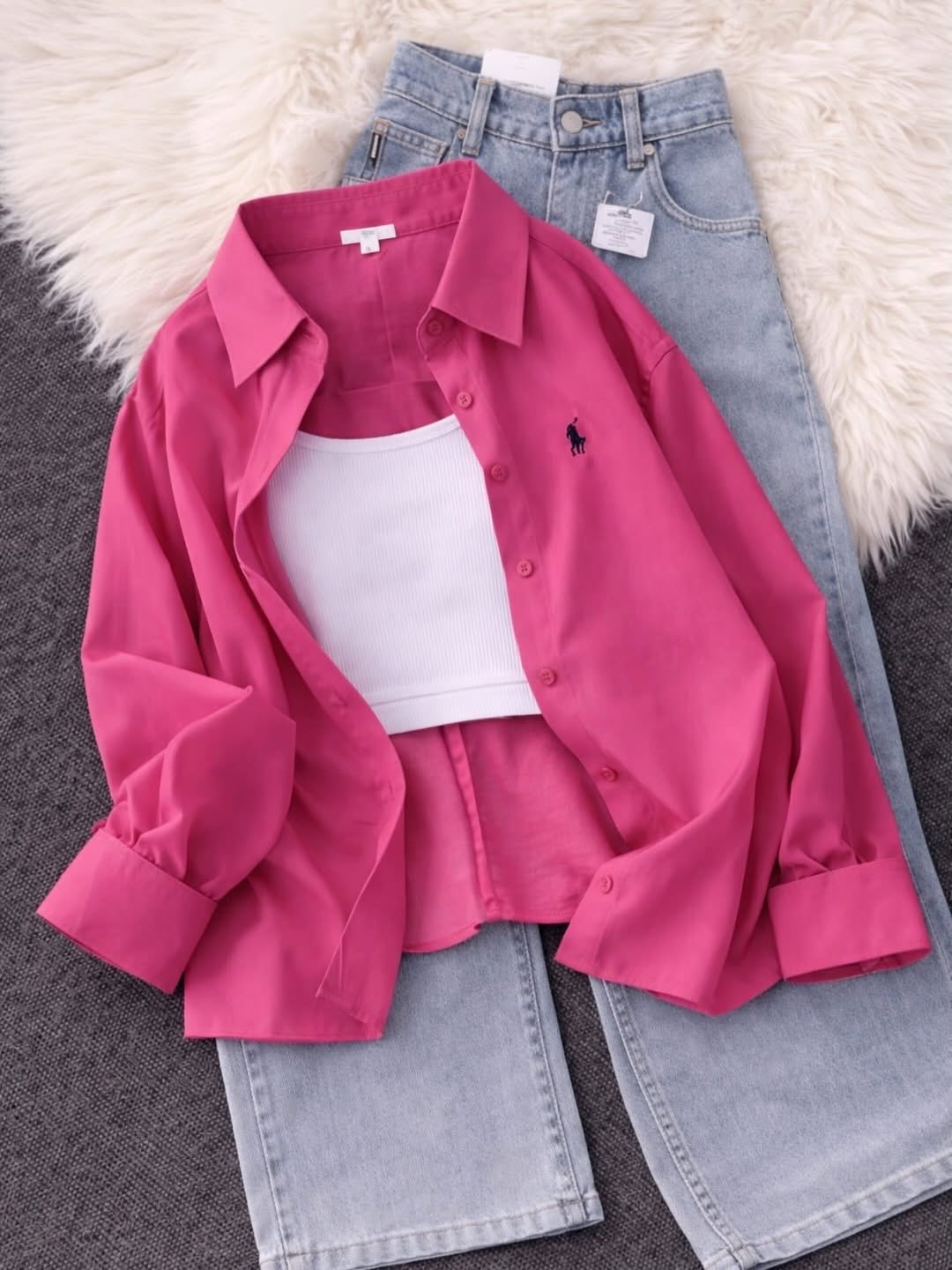 Timeless Street Style – Oversized White Cotton Shirt at Just ₹149!