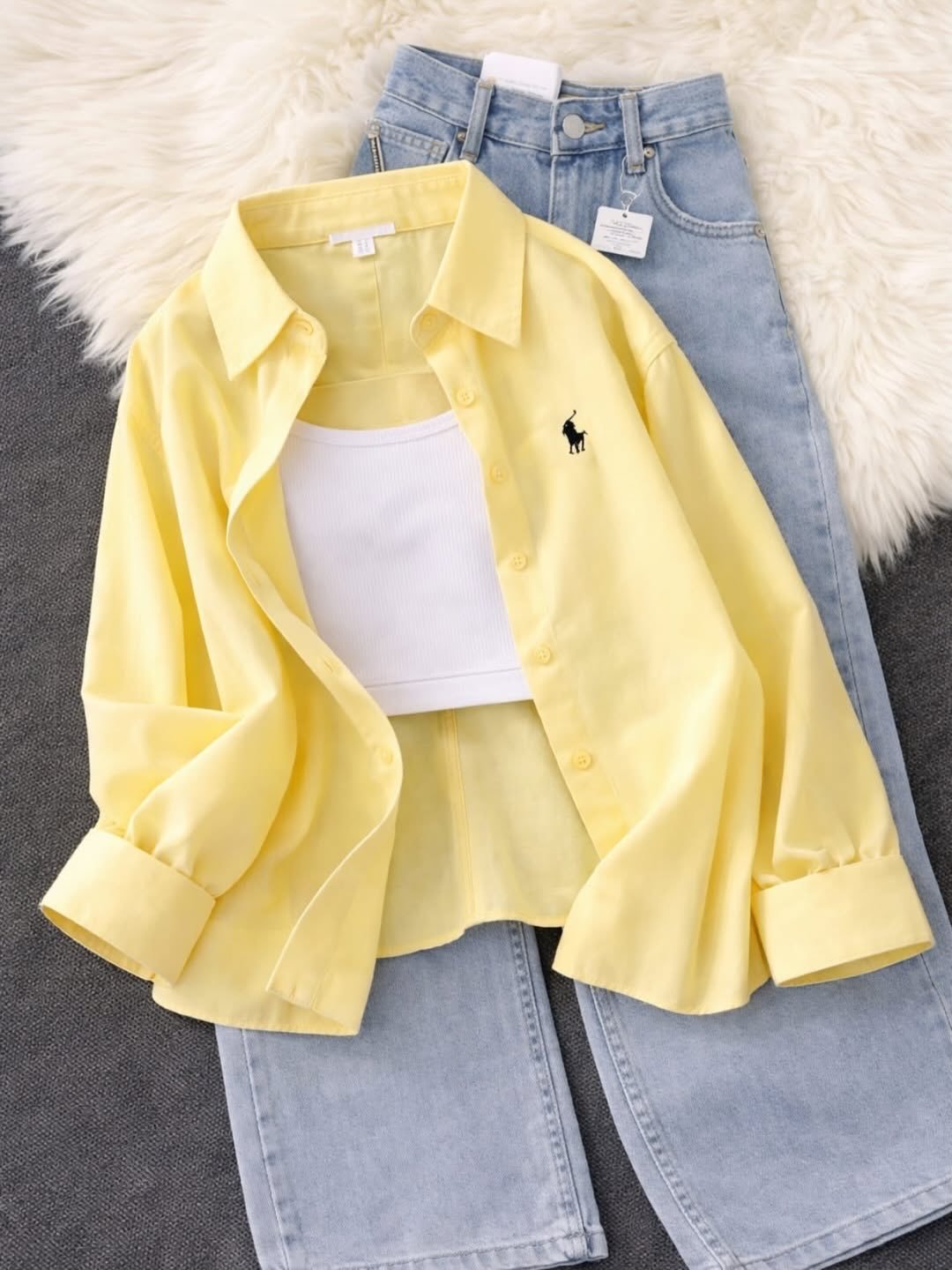 Timeless Street Style – Oversized White Cotton Shirt at Just ₹149!