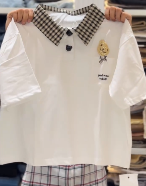 Adorable Bear Embroidered Polo T-Shirt for Women – Soft Korean Style Casual Cute Outfit