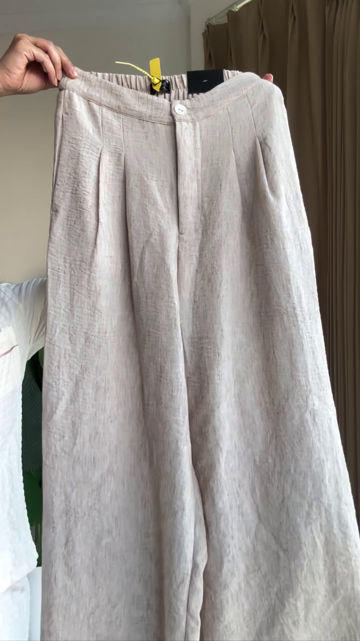 Elegant Co-Ord Linen Set – Minimal Style with Maximum Comfort