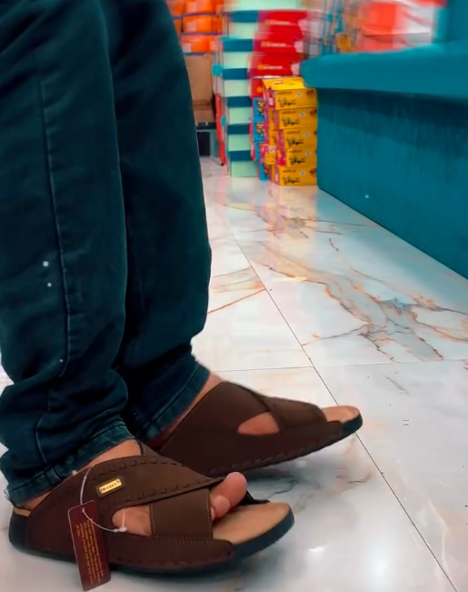 Premium Men's Comfort Sandals – Stylish Everyday Casual Slippers