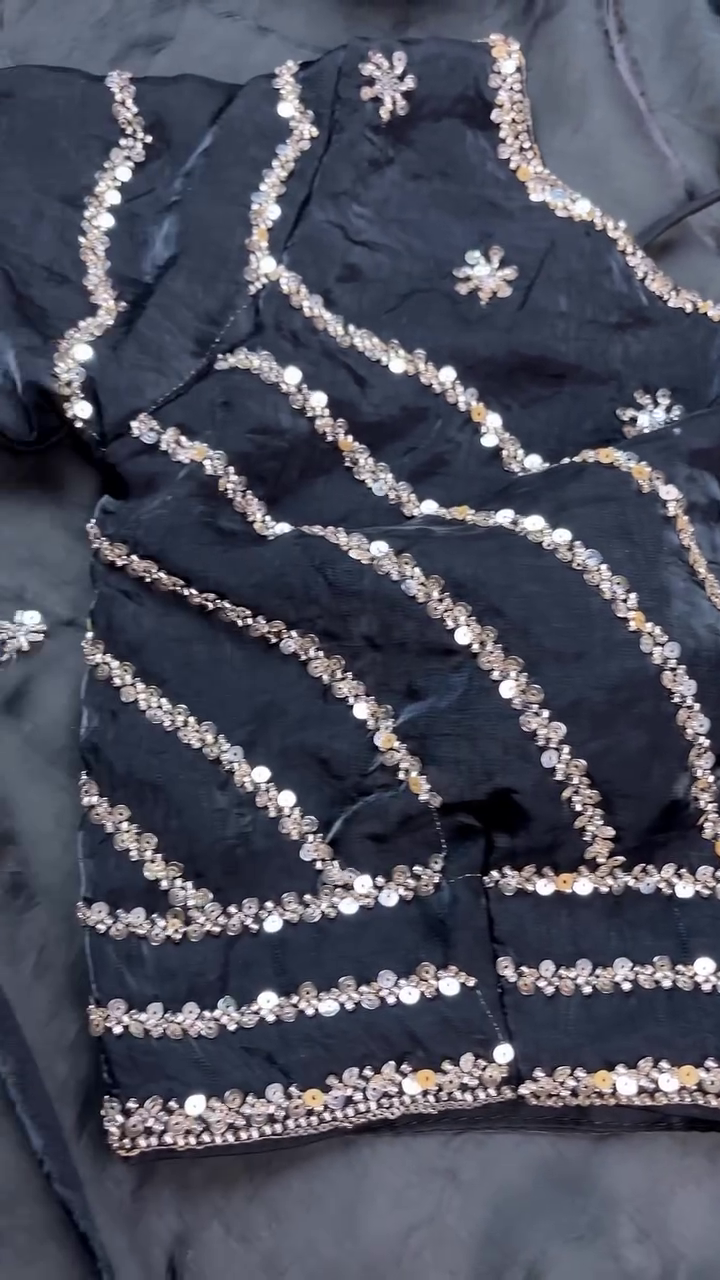 Elegant Black Sequin Saree: Timeless Glamour with a Modern Sparkle
