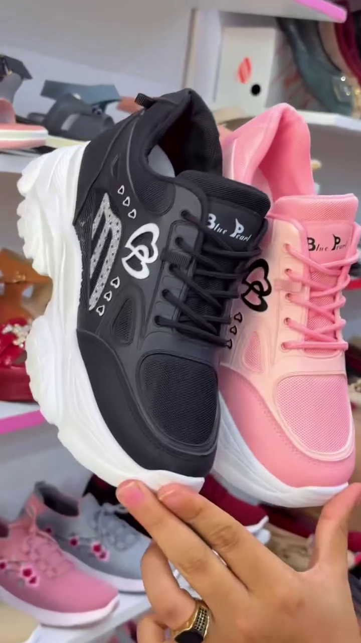 Women's Lightweight Chunky Sneakers – Trendy Casual Sports Shoes for Walking, Running & Daily Wear