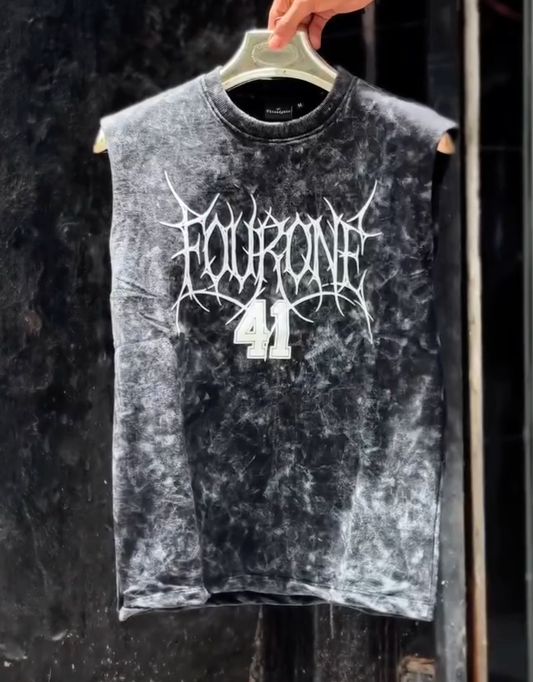 Men's Acid Wash Sleeveless Muscle Fit T-Shirt – Trendy Graphic Printed Casual Gym Wear