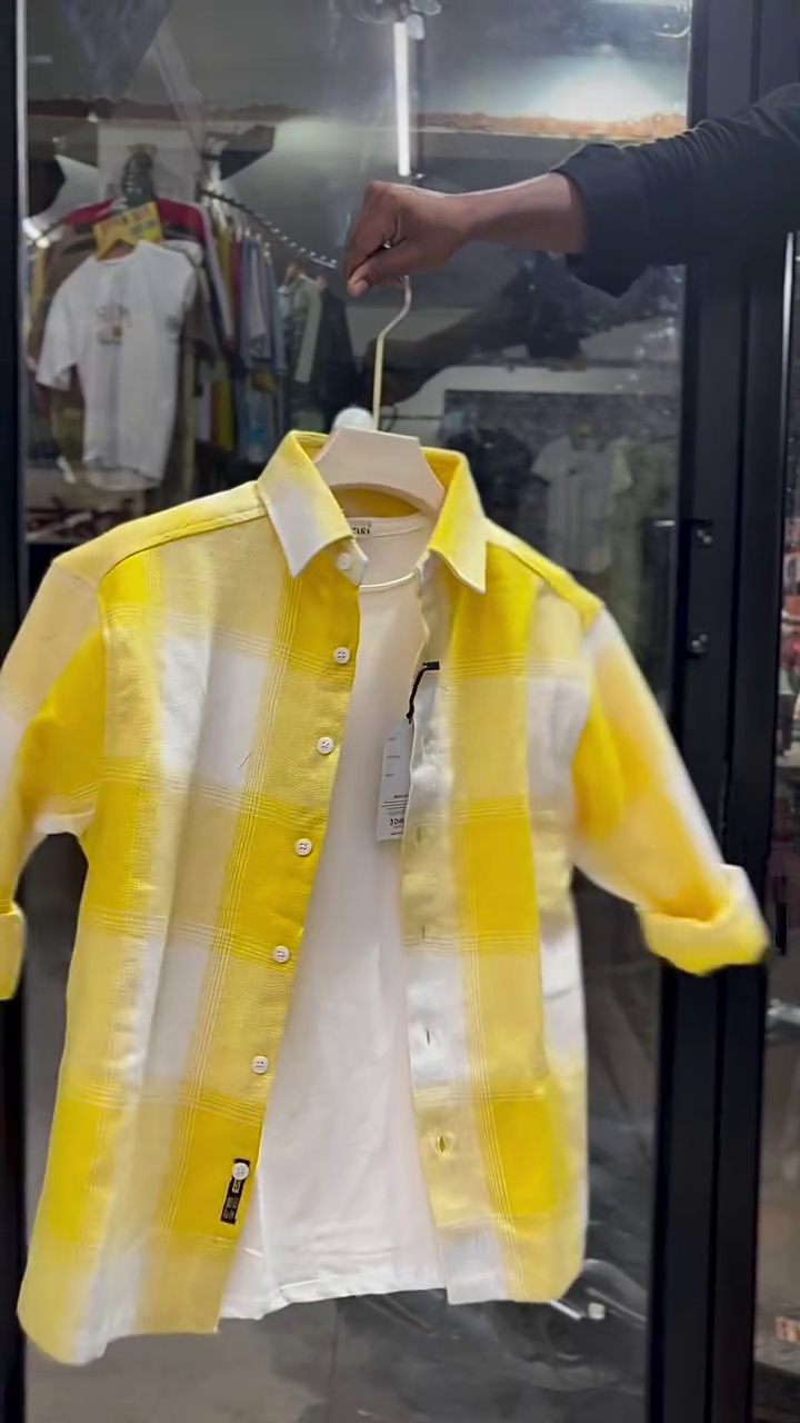 Men’s Peach Checked Overshirt Jacket with White T-Shirt – Stylish Casual Layering Shirt for Everyday & Smart-Casual Wear