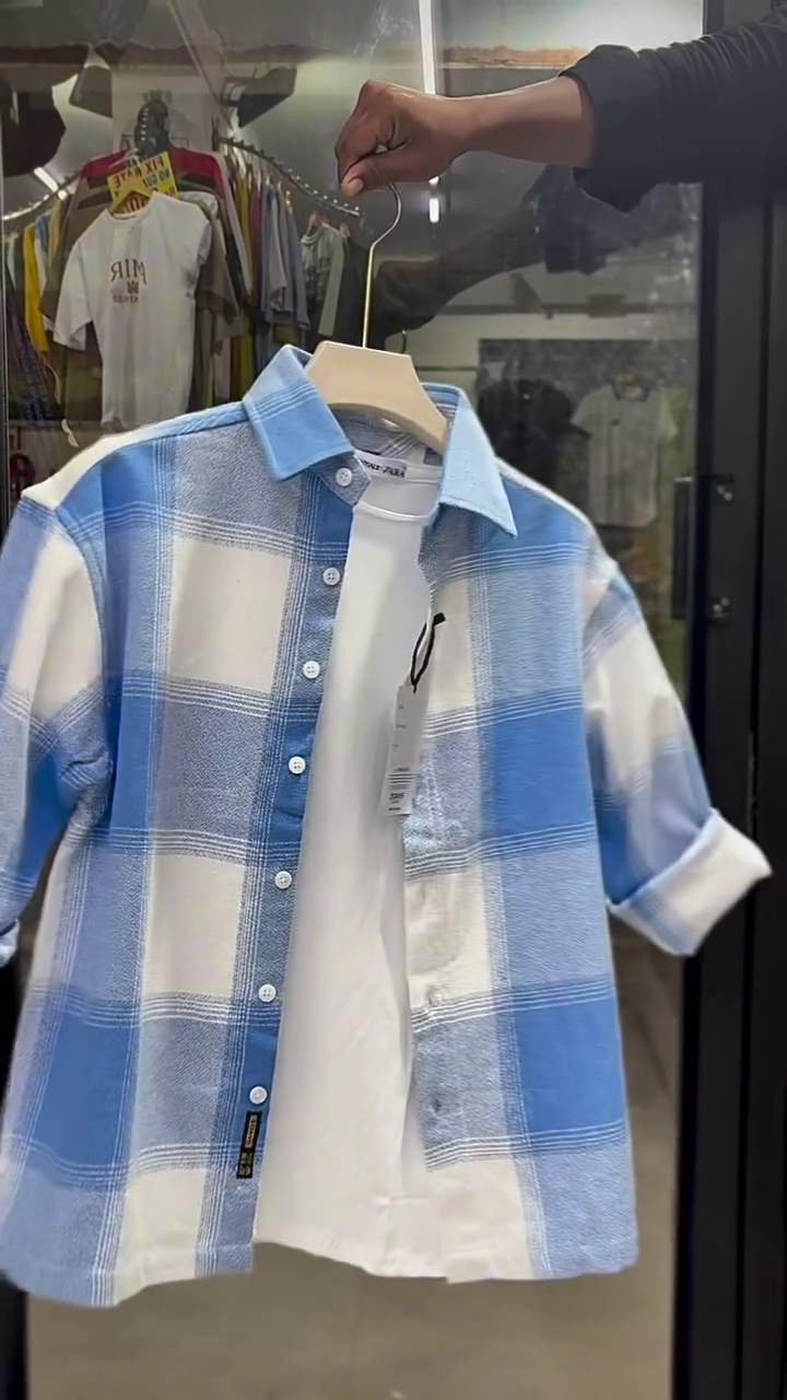 Men’s Peach Checked Overshirt Jacket with White T-Shirt – Stylish Casual Layering Shirt for Everyday & Smart-Casual Wear