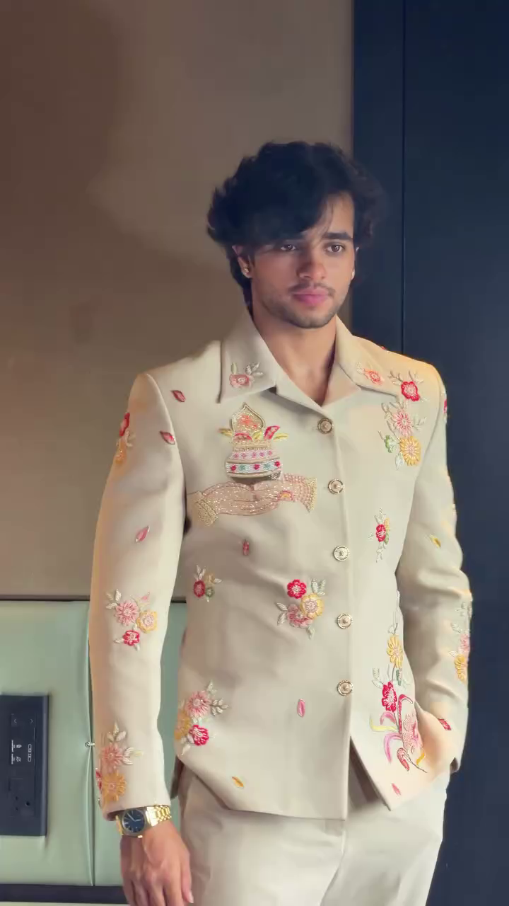 Embroidered Designer Men's Jacket Set