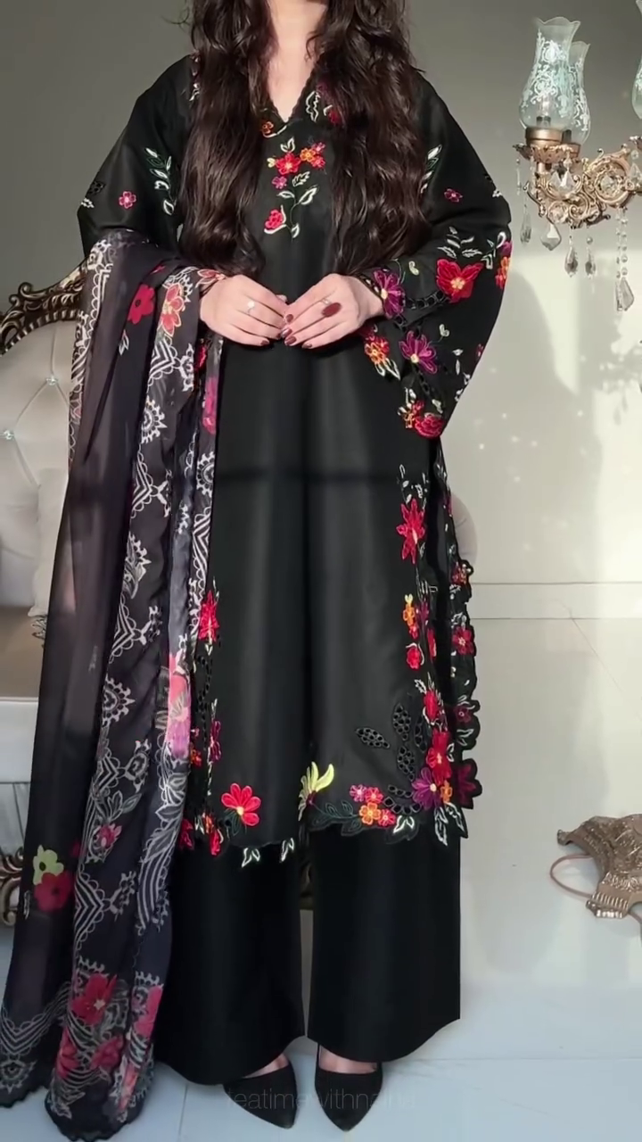 Elegant Black Embroidered Suit Set with Floral Dupatta – Timeless Ethnic Style