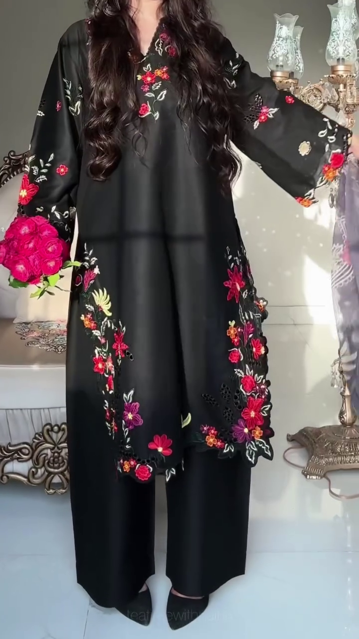 Elegant Black Embroidered Suit Set with Floral Dupatta – Timeless Ethnic Style